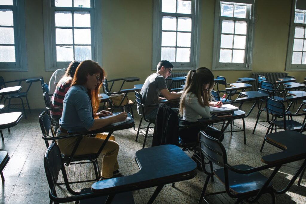 qué instrucciones tiene el examen de justicia